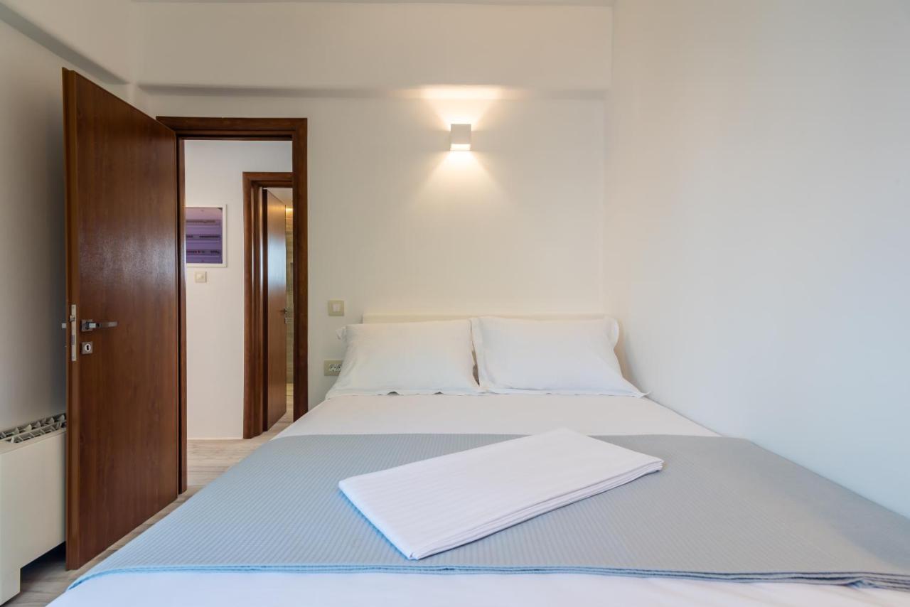 Akis Luxury House Apartment Adamantas  Exterior photo